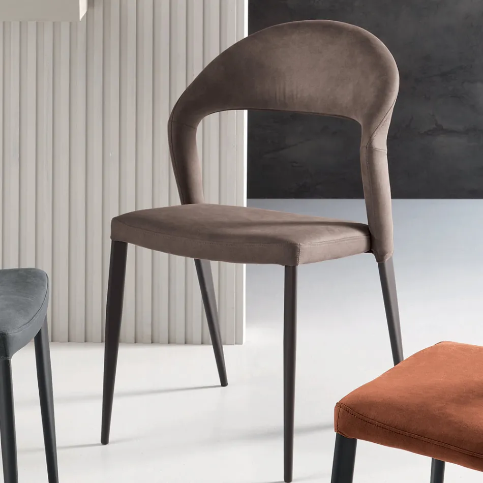 2 chaises revêtues de similicuir coloré et piètement en métal peint - Boccaccio Viadurini