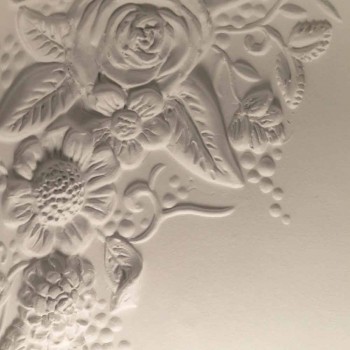 Applique murale en céramique blanche mate avec fleurs décoratives - Fluxo