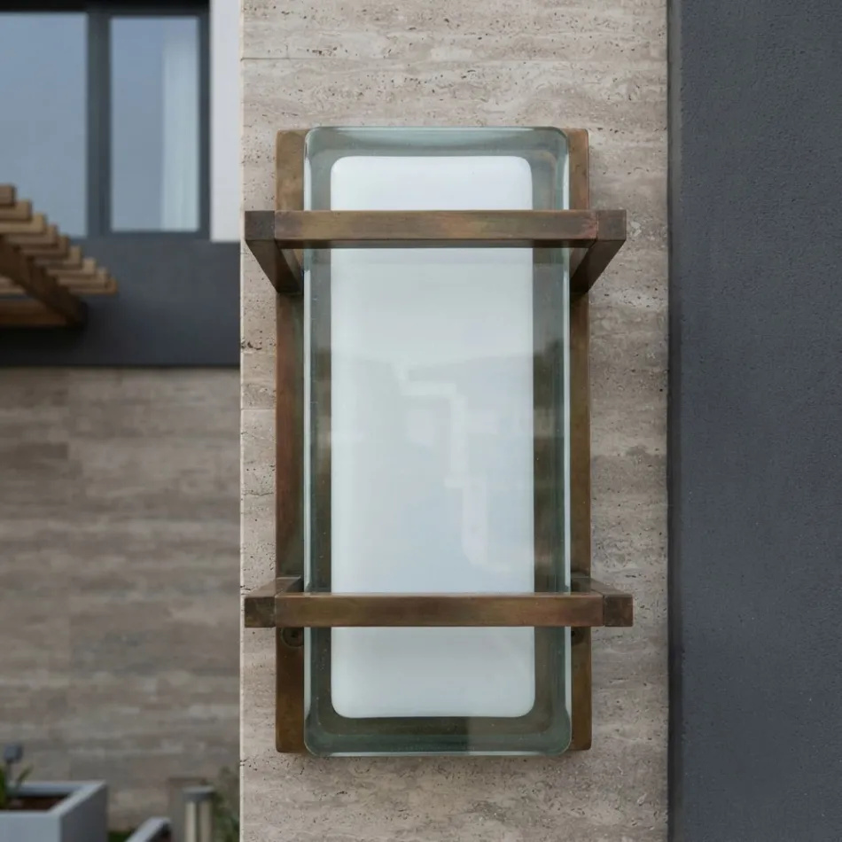 Applique murale extérieure en laiton, culot E27, style géométrique, fabriquée en Italie - Cristal Viadurini