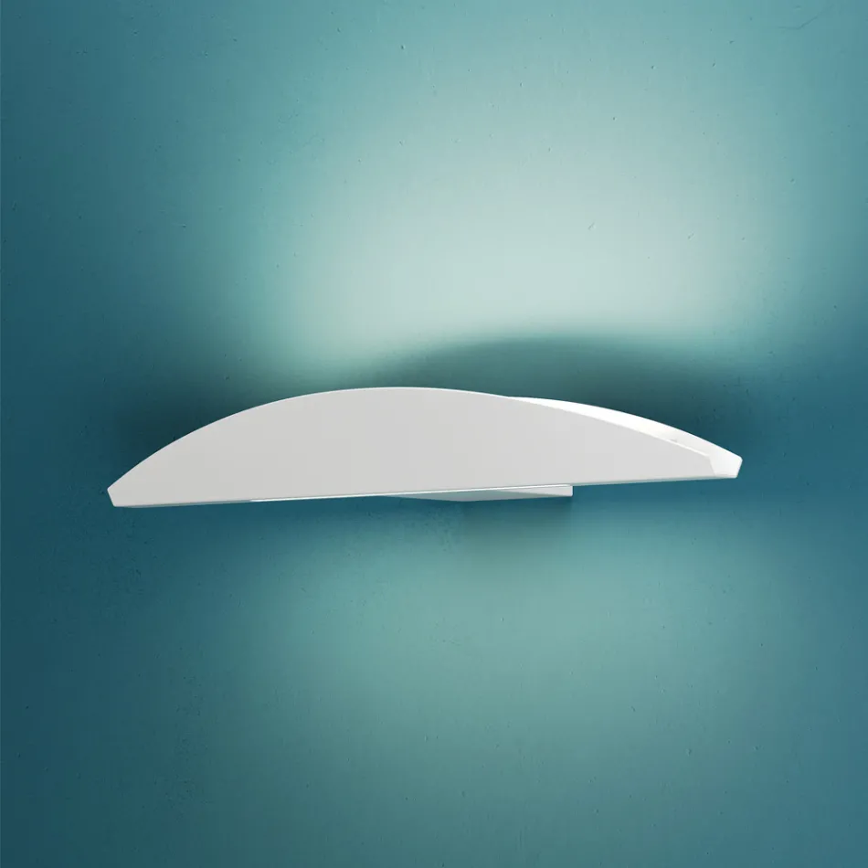 Applique murale en aluminium recyclable, disponible en plusieurs couleurs - Mila Viadurini