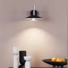 Appliques murales en métal aux finitions variées, fabriquées en Italie - Mira Viadurini