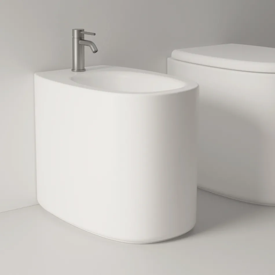 Bidet sur pied en céramique de différentes couleurs, fabriqué en Italie - Fille Viadurini