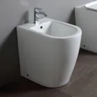 Bidet monotrou sur pied avec technologie sans rebord en céramique blanche - Oleandro  Viadurini
