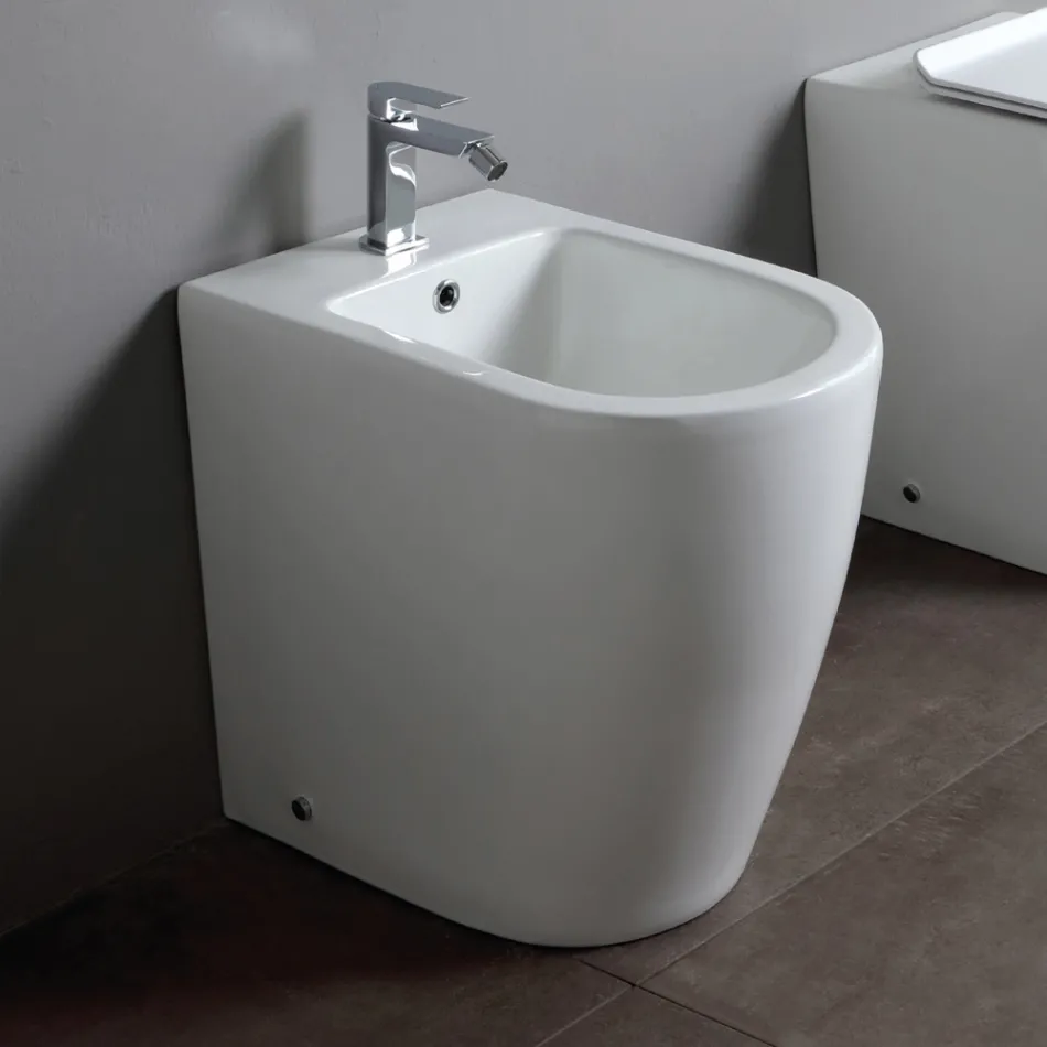 Bidet monotrou sur pied avec technologie sans rebord en céramique blanche - Oleandro  Viadurini