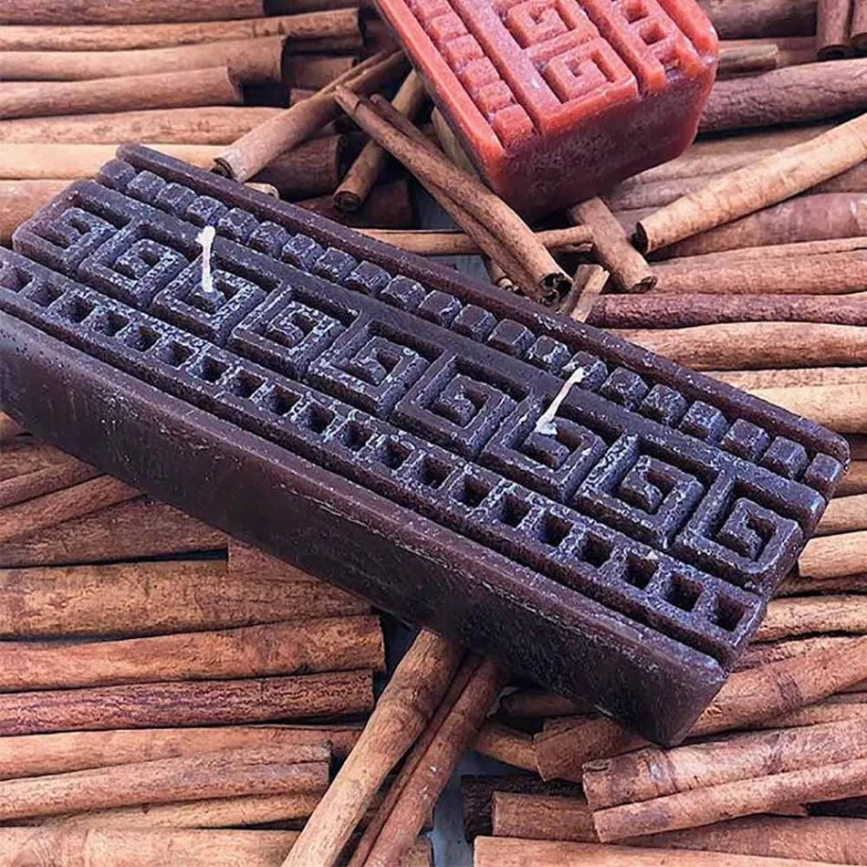 Bougie parfumée à la cannelle rectangulaire artisanale fabriquée en Italie - Alissa Viadurini