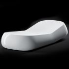 Chaise longue d'extérieur design en polyéthylène blanc fabriqué en Italie - Ervin Viadurini