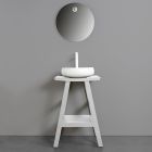 Composition de salle de bain blanche avec accessoires en argile et miroir - Maryse Viadurini