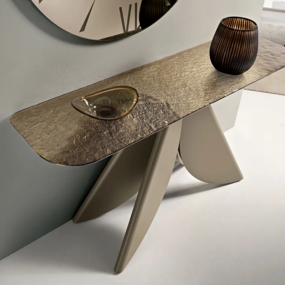 Console de salon en métal avec plateau en verre martelé argenté au dos - Cristina Viadurini
