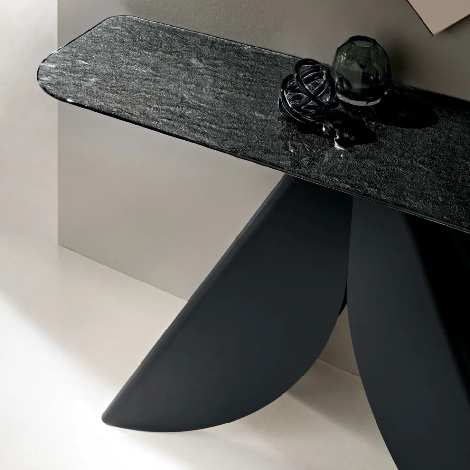 Console de salon en métal avec plateau en verre martelé argenté au dos - Cristina Viadurini