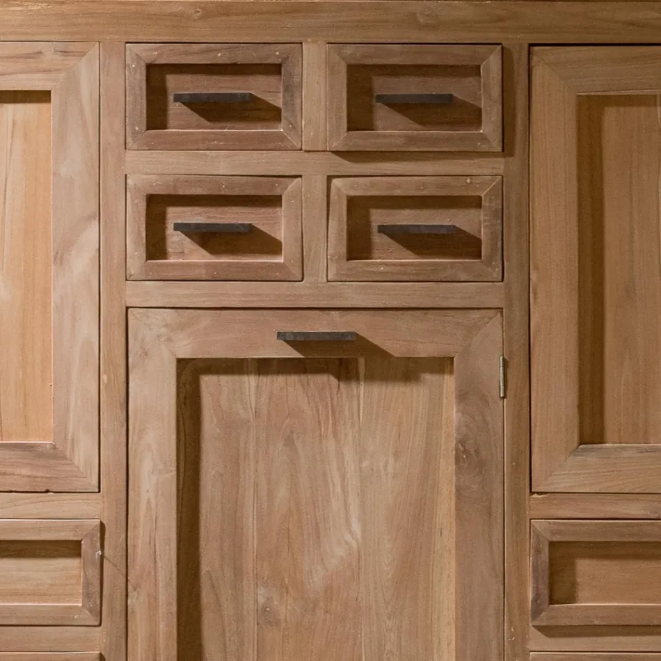 Buffet en teck massif avec 3 portes et 8 tiroirs - Quan Viadurini