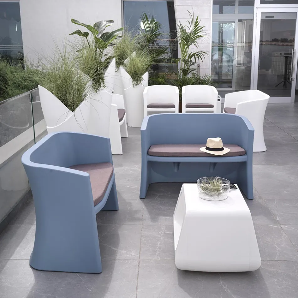 Canapé de jardin 2 places en polyéthylène coloré fabriqué en Italie - Gomez Viadurini