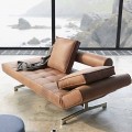 Canapé-lit rembourré moderne Ghia by Innovation avec pieds chromés