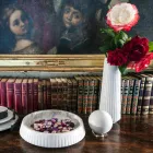 Presse-papier Sphère Moderne en Marbre Blanc Satiné Italien, 2 Pièces - Sphère Viadurini