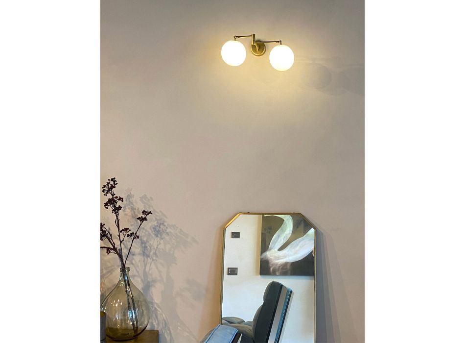 Applique murale à LED de style vintage en laiton et verre fabriquée en Italie - Grit
