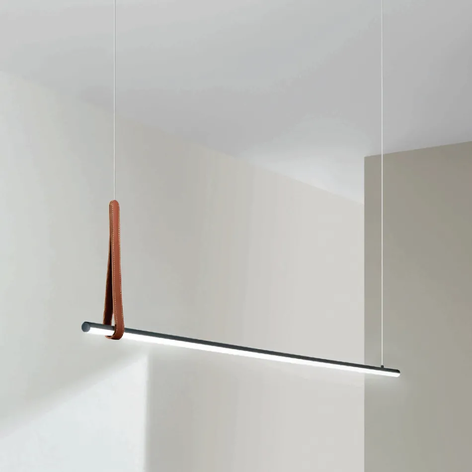 Lampe à suspension horizontale en métal et détail en cuir écologique - Cypress Viadurini
