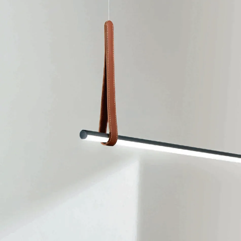 Lampe à Suspension Horizontale en Métal et Détail en Simili Cuir - Cyprès Viadurini