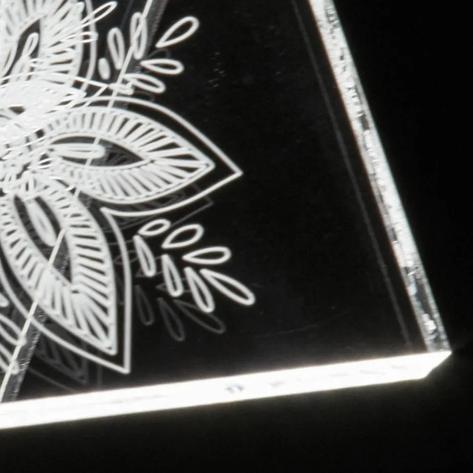 Lampe sur pied LED Acrylique Cristal Décoration Laser - Possett Viadurini