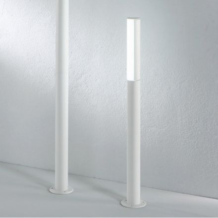 Lampe d'extérieur en aluminium avec diffuseur en polycarbonate - Spaghetto Viadurini