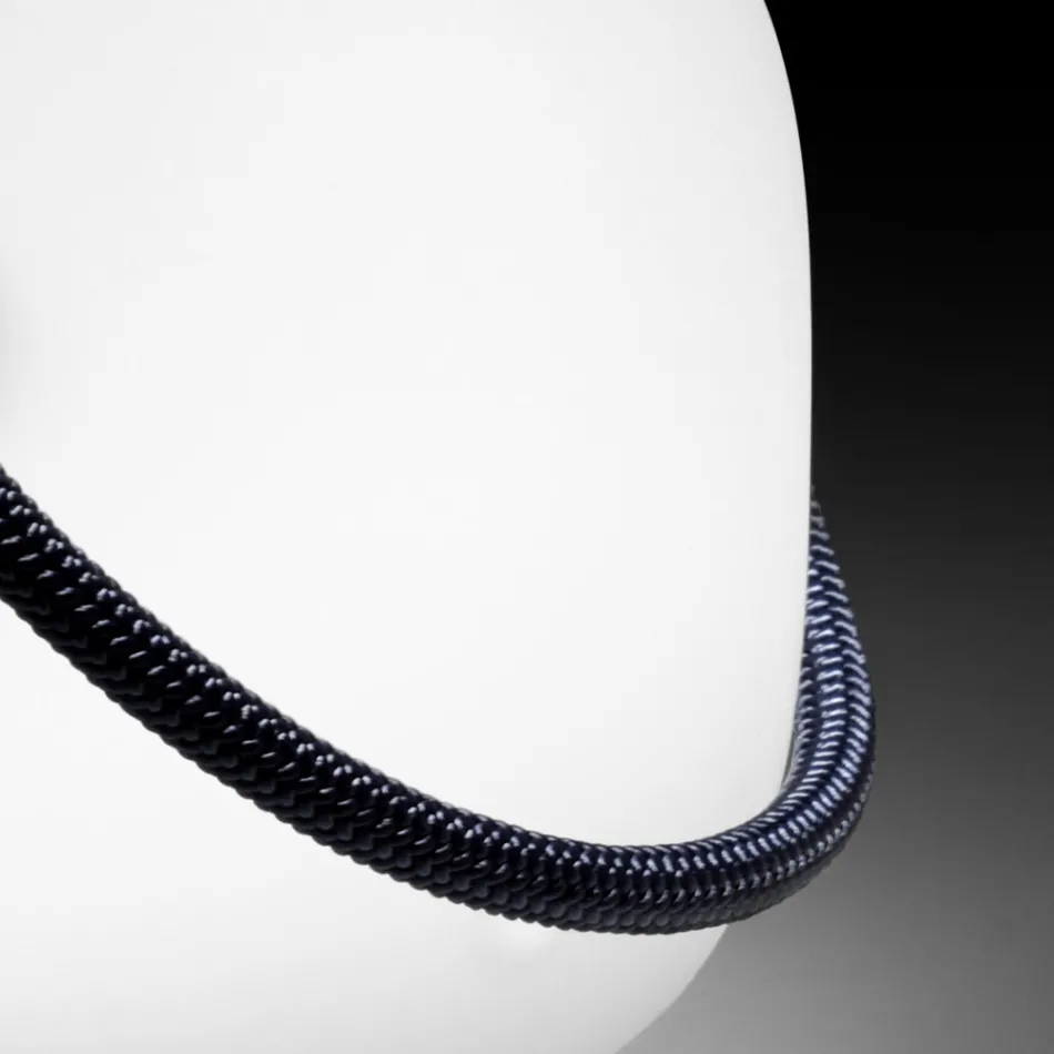 Lampe de jardin en polyéthylène avec poignée Made in Italy - Galice Viadurini