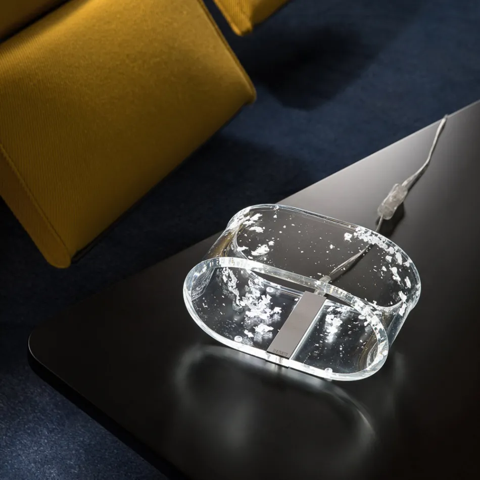 Lampe de table en cristal acrylique et feuille d'or, d'argent ou de cuivre - Gnassi Viadurini