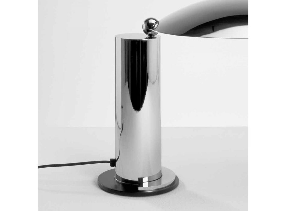 Lampe de table en métal chromé ou noir avec LED Made in Italy - Orlando Viadurini