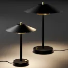 Lampe de table Mira en métal avec différentes finitions, fabriquée en Italie Viadurini