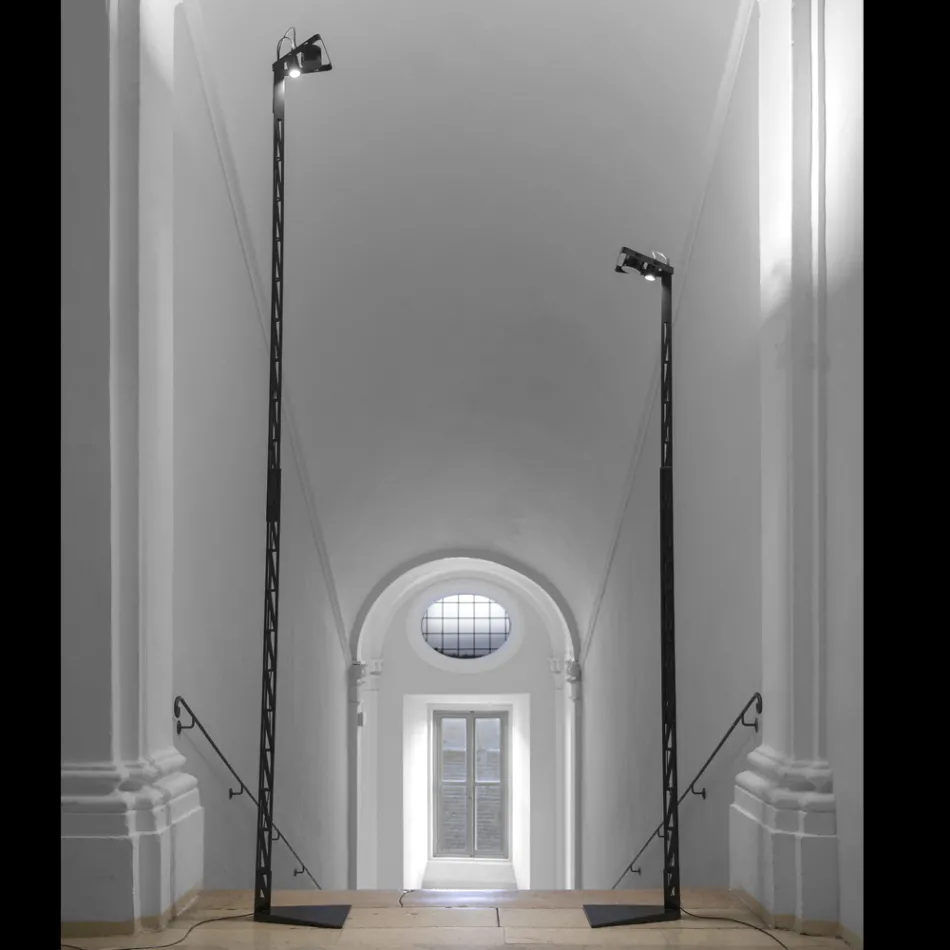 Lampadaire Extensible En Aluminium Noir Mat Design Échelle - Watchful Viadurini
