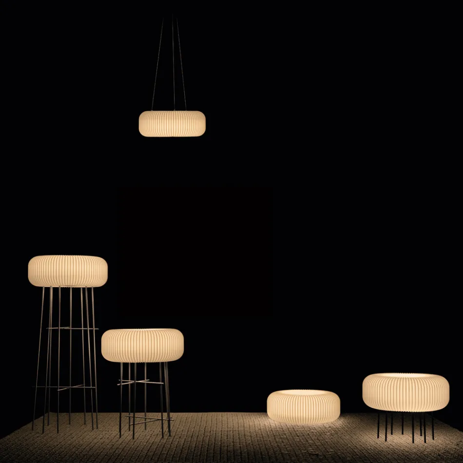 Lampadaire d'extérieur en polyéthylène albâtre fabriqué en Italie - Disco Viadurini