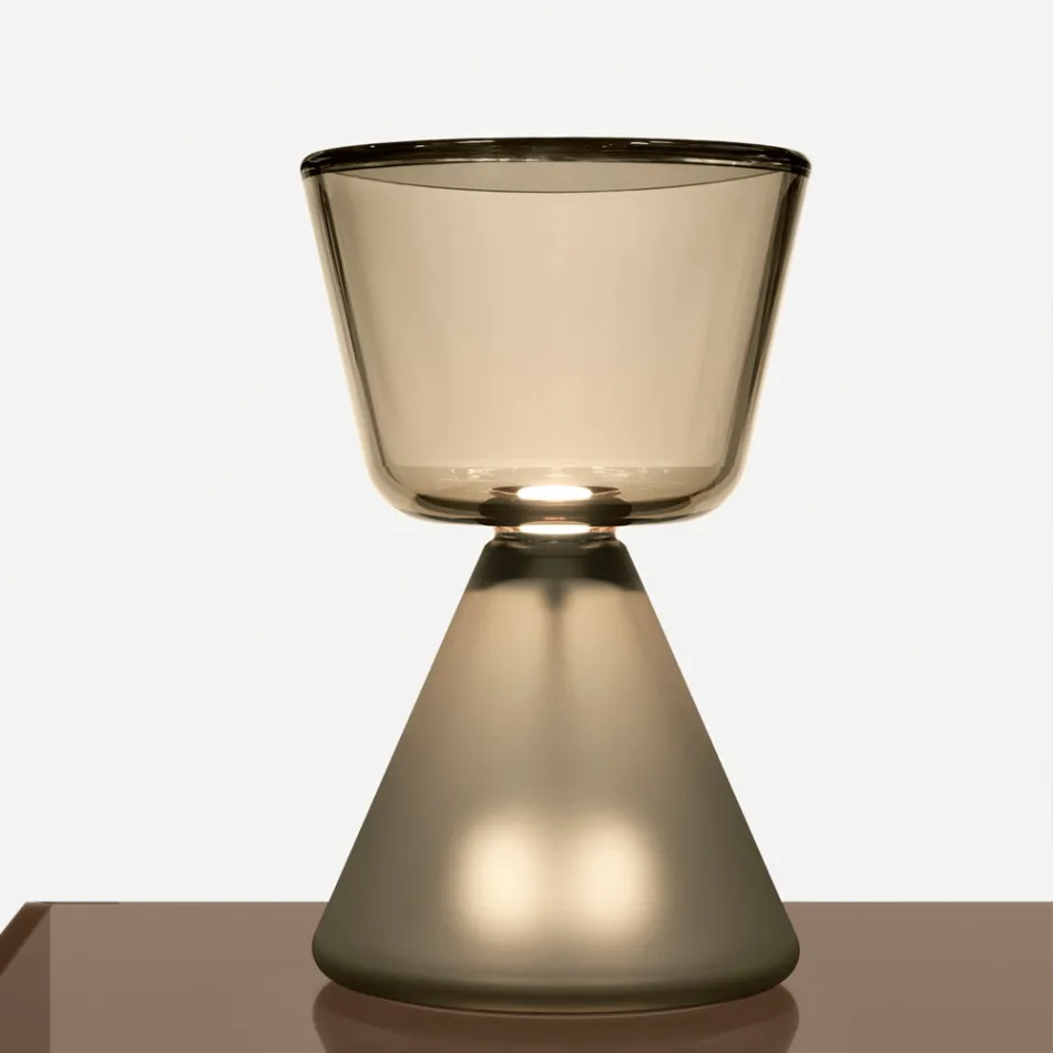 Lampe de table LED en verre soufflé de Murano, fabriquée en Italie - Isola Viadurini