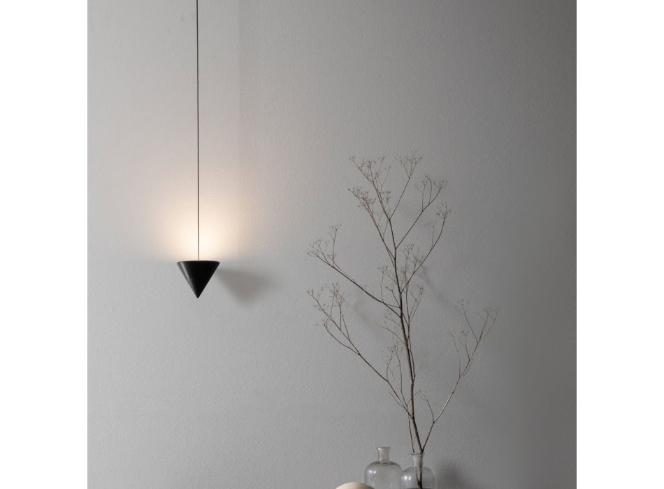 Lampe Suspendue en Fil d'Aluminium Noir et Grand Cône Design - Mercado Viadurini