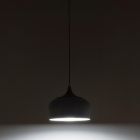Lampe suspendue avec abat-jour en métal blanc et effet bois - Barbara Viadurini