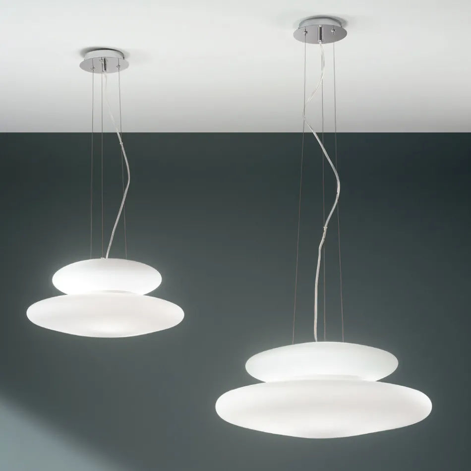 Lampe Suspendue en Verre Soufflé Blanc et Métal Chromé - Illumina Viadurini