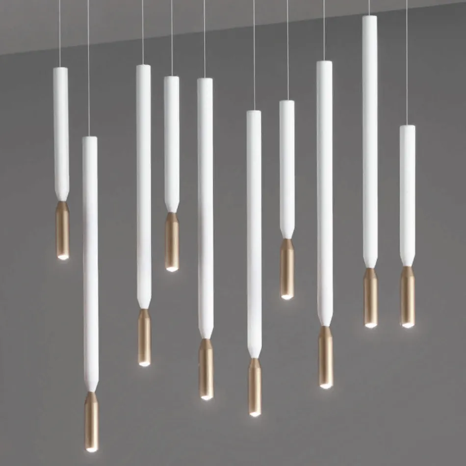 Lustre à 10 lumières LED en métal peint et câbles réglables - Mélèze Viadurini