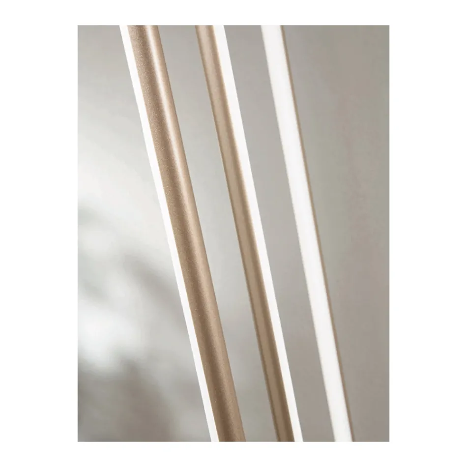 Lustre à 8 lumières LED en métal peint doré et câbles réglables - Orange Viadurini