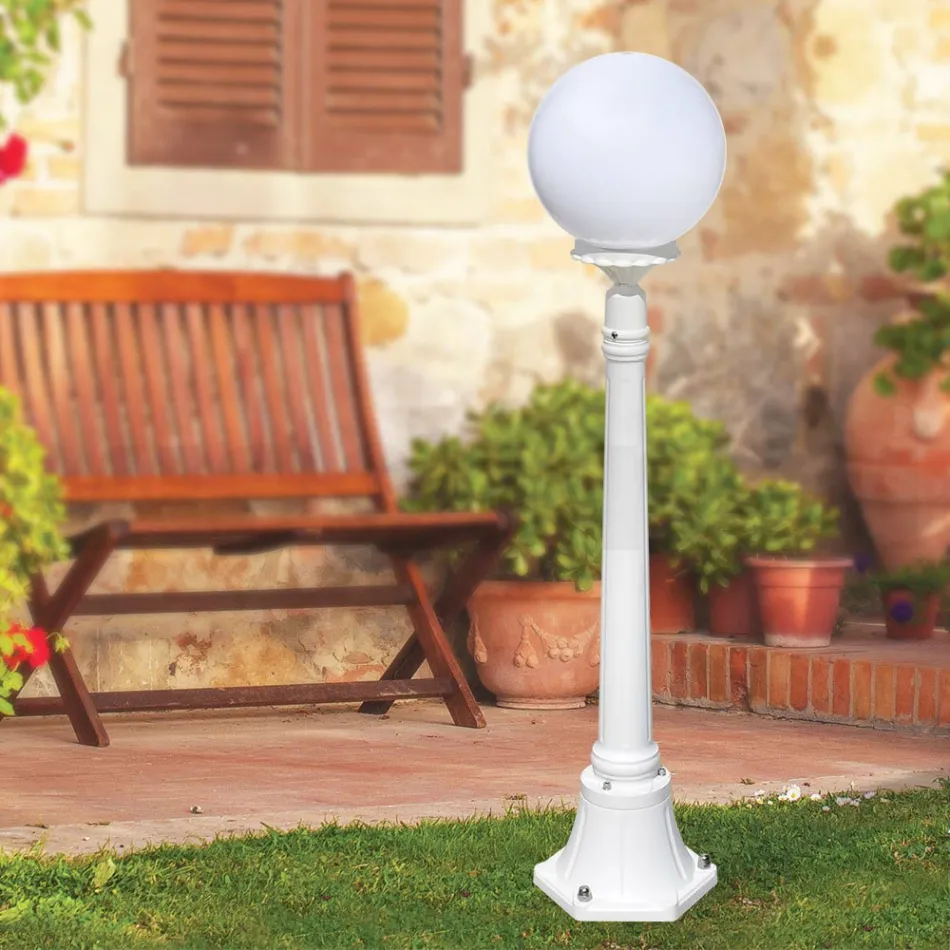 Lampadaire de 110 cm de haut en acrylique blanc et aluminium fabriqué en Italie - Trovabianco Viadurini