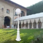 Lampadaire de 145 cm de haut en acrylique blanc et aluminium fabriqué en Italie - Trovabianco Viadurini