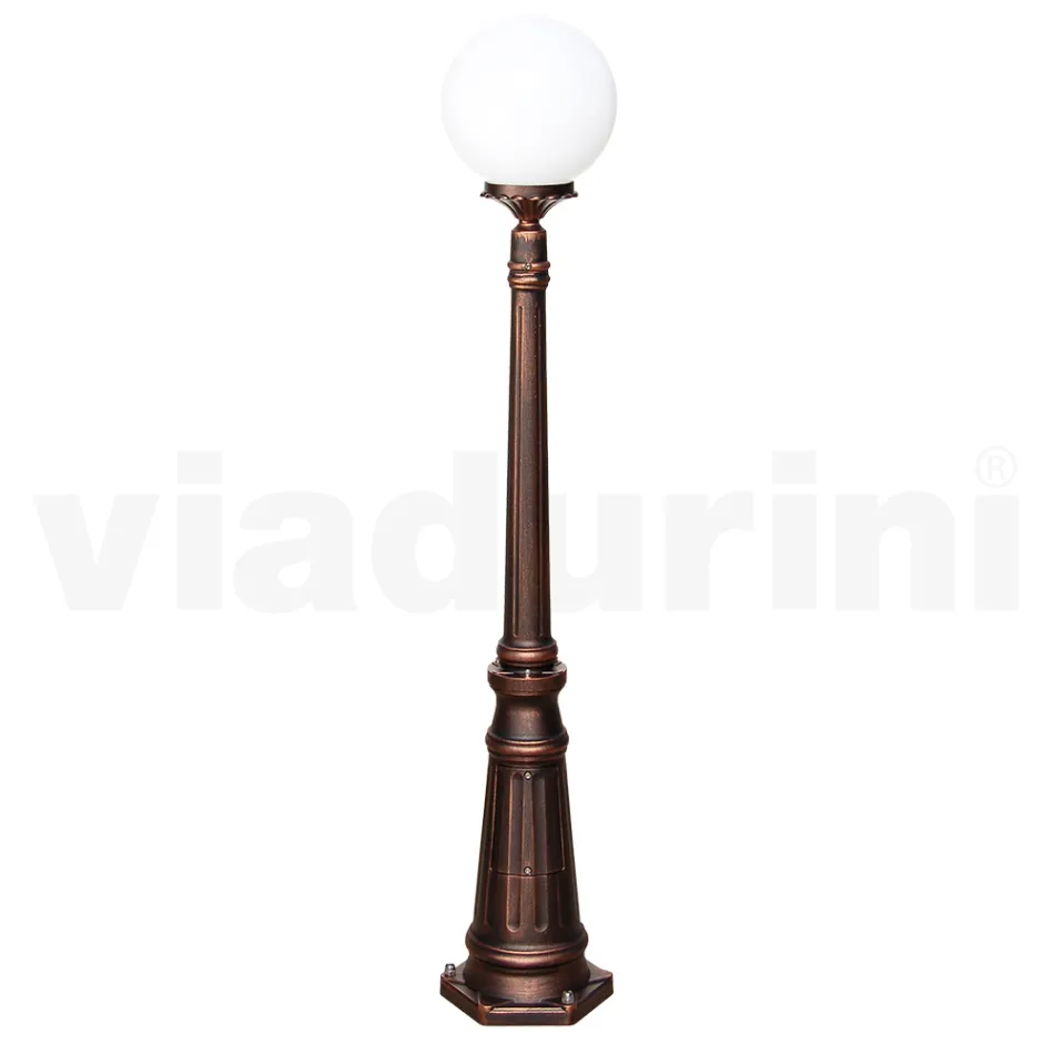 Lampadaire de 145 cm de haut en acrylique noir et aluminium fabriqué en Italie - Trovanero Viadurini