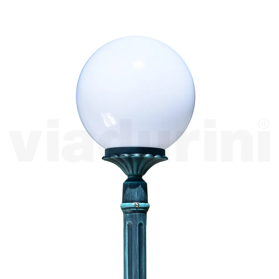 Lampadaire de 208 cm de haut en acrylique noir et aluminium fabriqué en Italie - Trovanero Viadurini