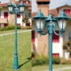 Lampe de jardin de 211 cm de hauteur en verre et 5 finitions en aluminium - Pinako Viadurini