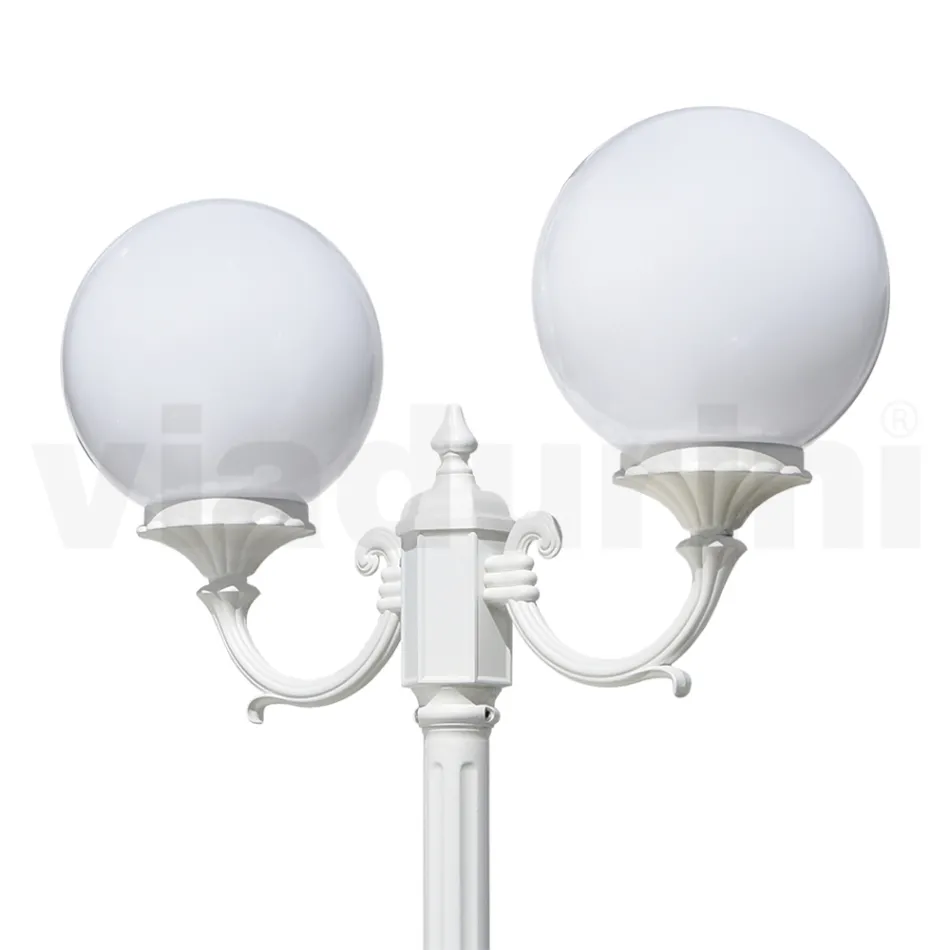 Lampadaire de 212 cm de haut en acrylique blanc et aluminium fabriqué en Italie - Trovabianco Viadurini