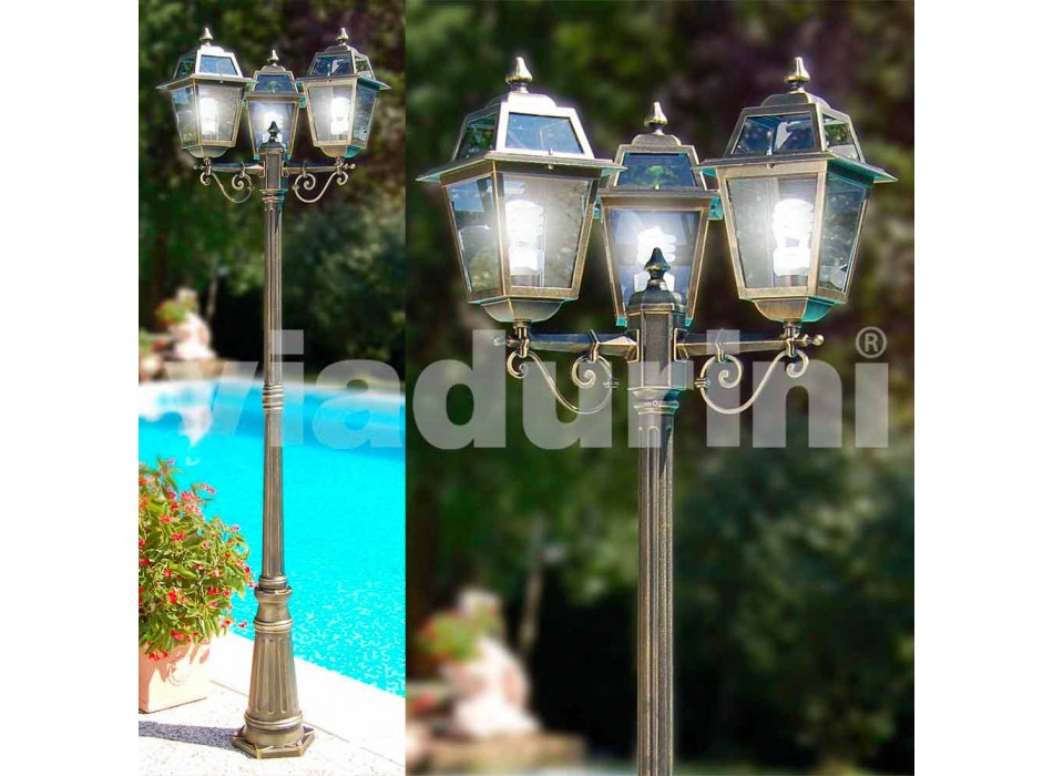 Kristel, lampe de jardin classique à trois lumières fabriquée en Italie Viadurini