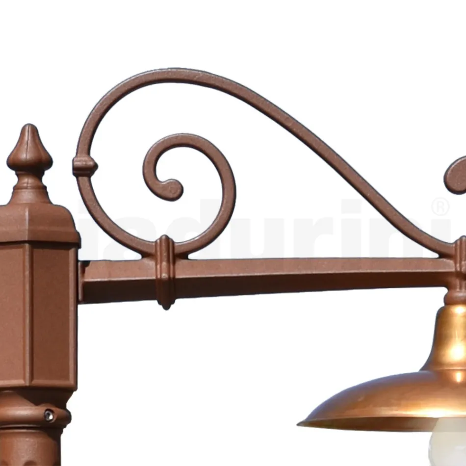 Lampadaire de style vintage en aluminium Corten et laiton Made in Italy - Adela Viadurini