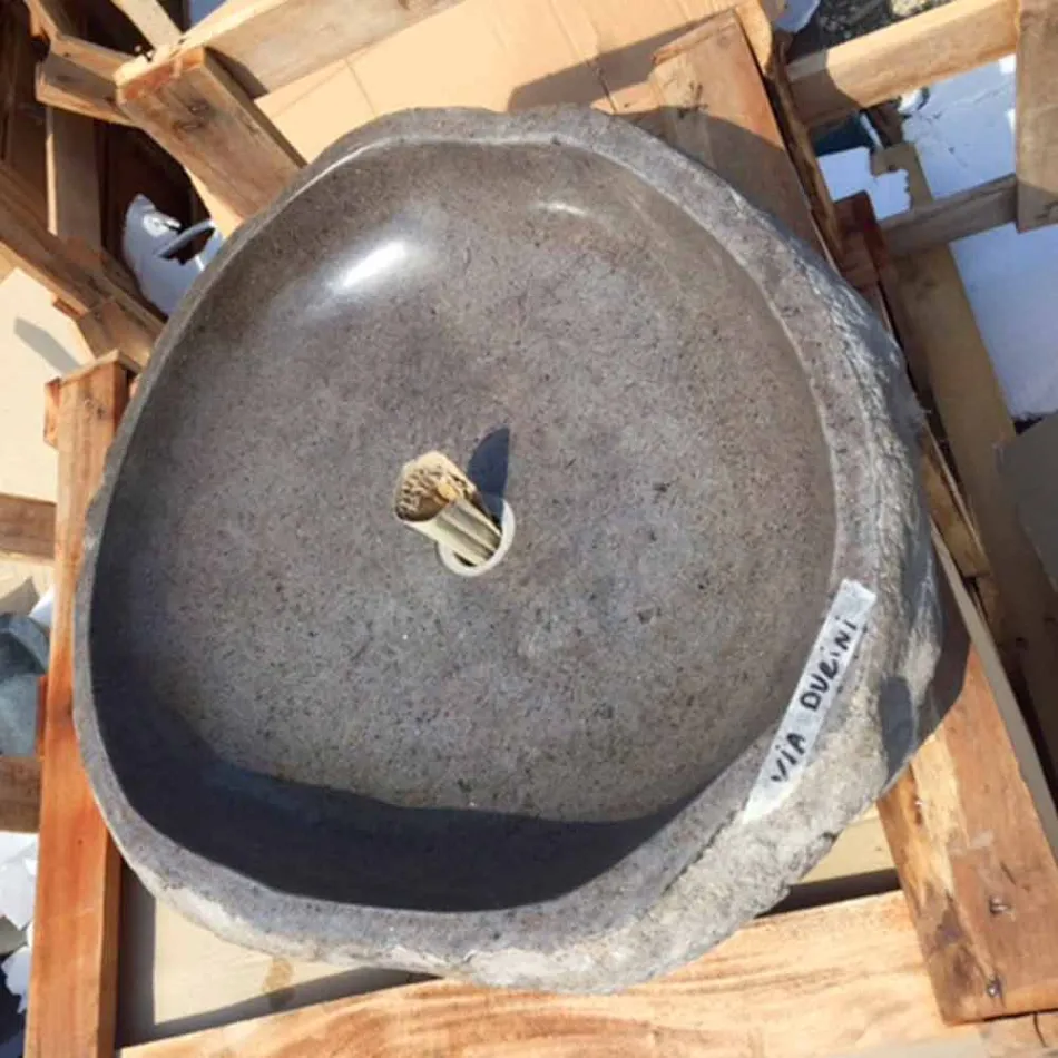 Lavabo à poser fabriqué à la main en pierre de rivière - Aurea Viadurini