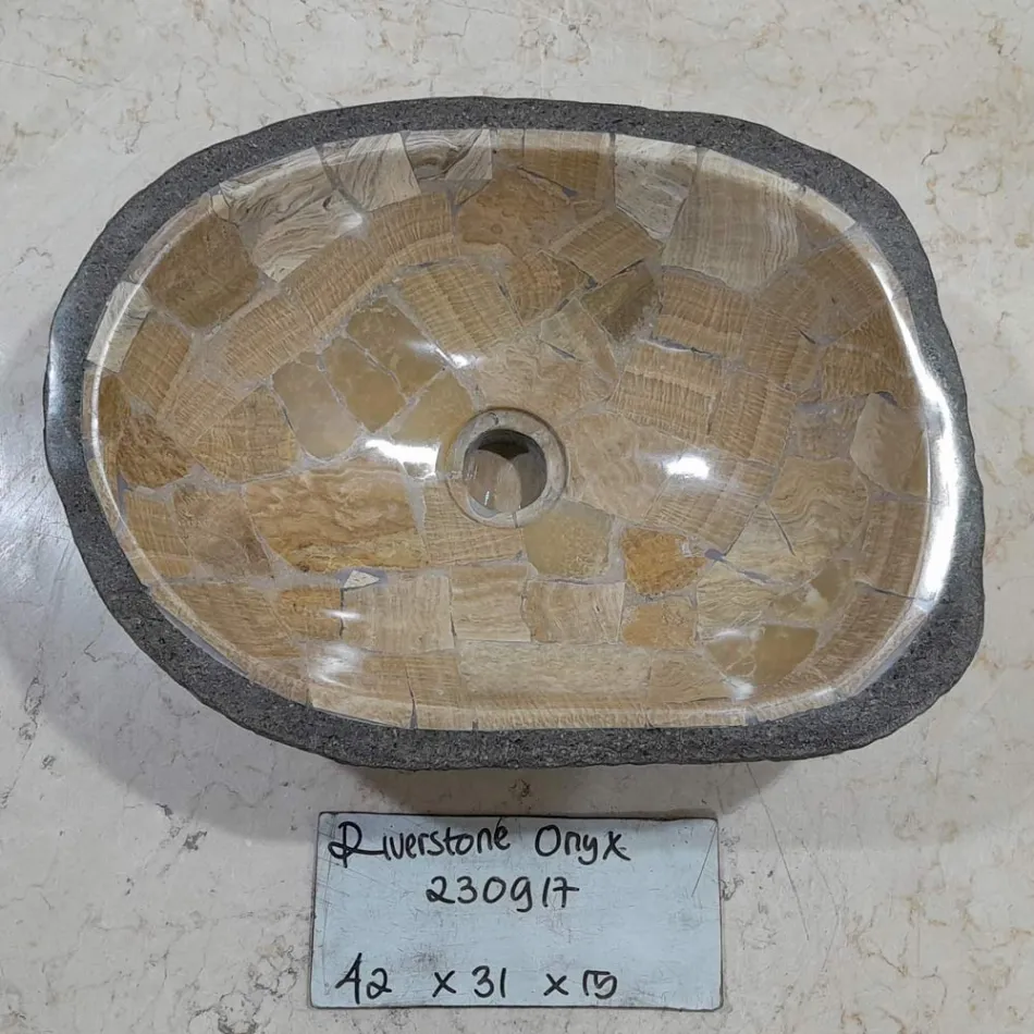 Lavabo à poser à la main en pierre de rivière, Palata, pièce unique Viadurini