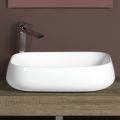 Vasque rectangulaire à poser en céramique au design moderne - Papavero