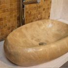 Soutien de lavabo dans la pierre naturelle ronde crème Waka Viadurini
