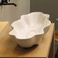 Lavabo de design moderne d'appui céramique blanc, fait en Italie Cubo