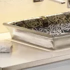 Evier semi-encastré en terre cuite moderne décorée à la main en Italie, Guido Viadurini