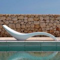 Chaise longue de design moderne en polyéthylène coloré - Cloe par Myyour