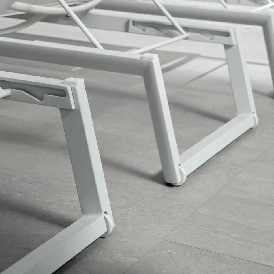 Transat d'extérieur en aluminium et textilène avec roues rétractables, 2 pièces - Donkey Viadurini